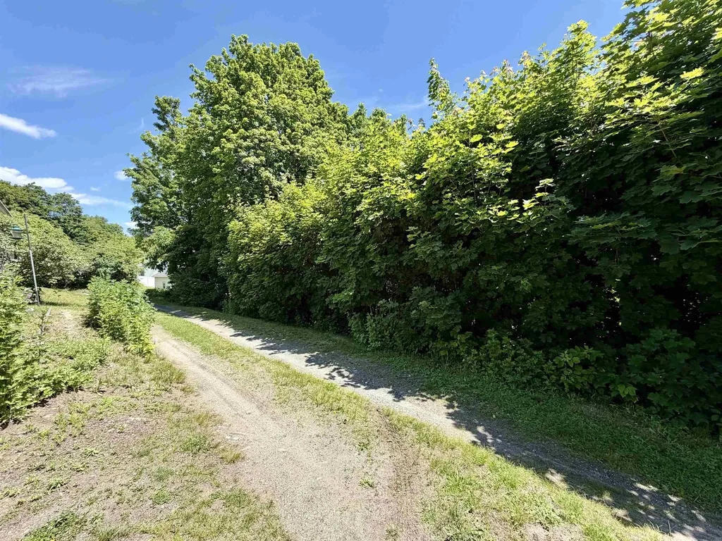 1 Warren Street Claremont NH 03743