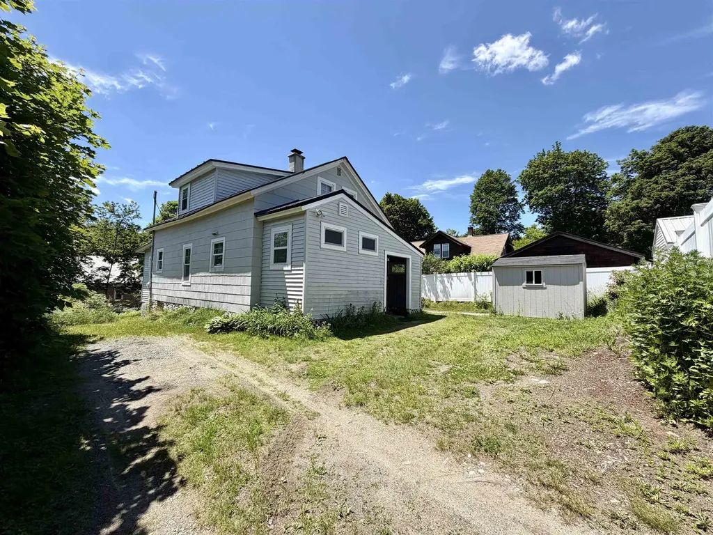 1 Warren Street Claremont NH 03743