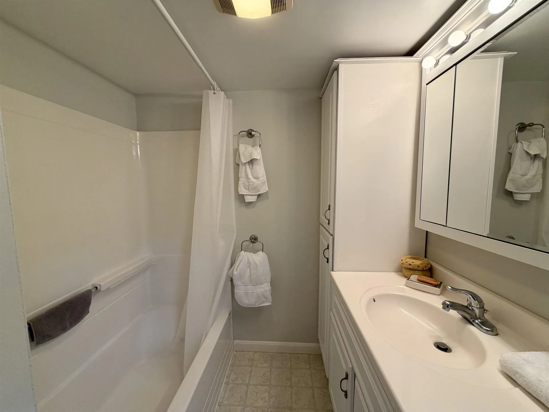 1 Warren Street Claremont NH 03743