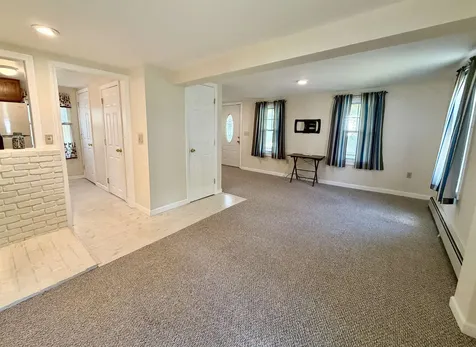 1 Warren Street Claremont NH 03743