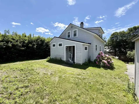 1 Warren Street Claremont NH 03743