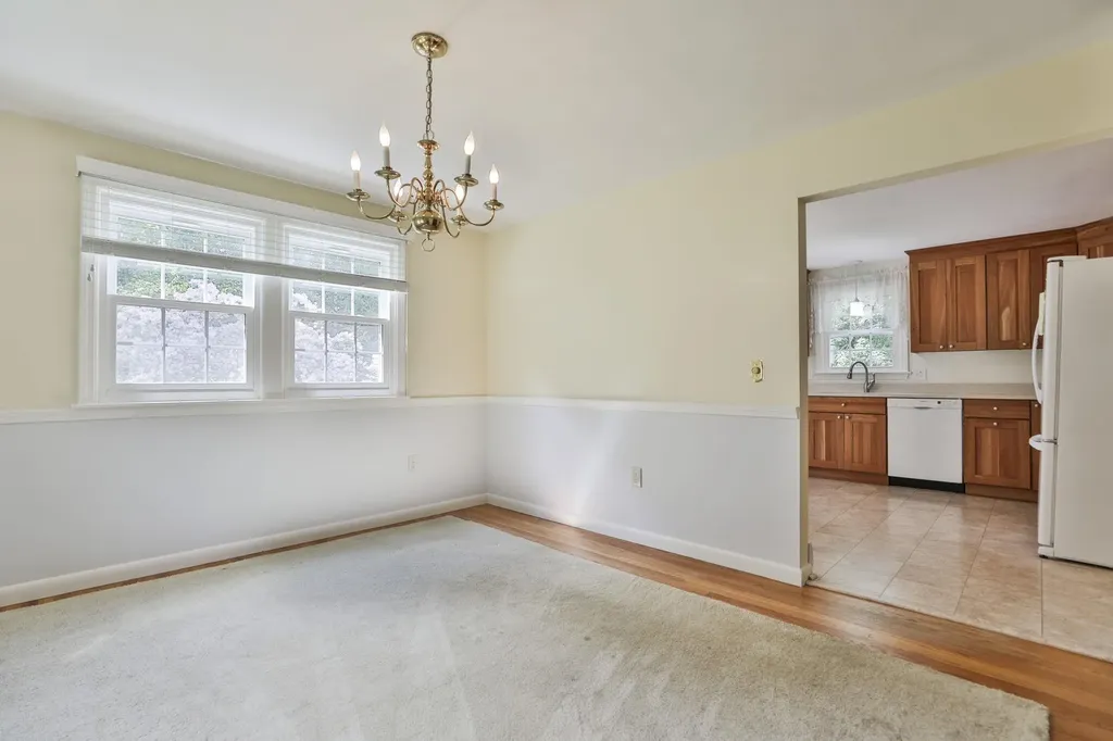 2 Hillside Drive Hudson NH 03051
