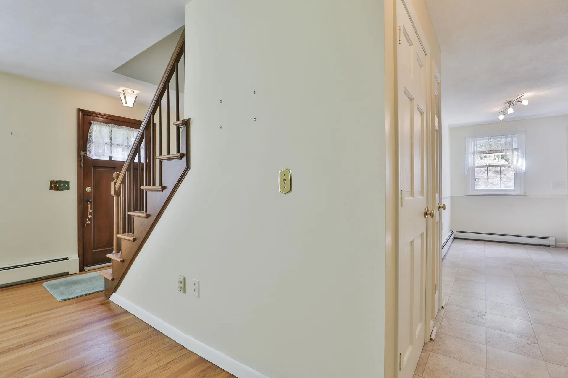 2 Hillside Drive Hudson NH 03051