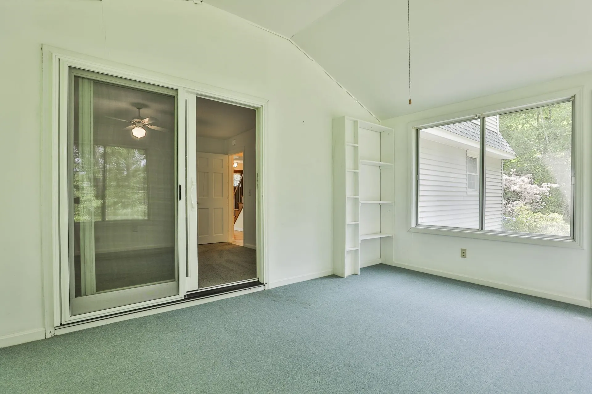2 Hillside Drive Hudson NH 03051