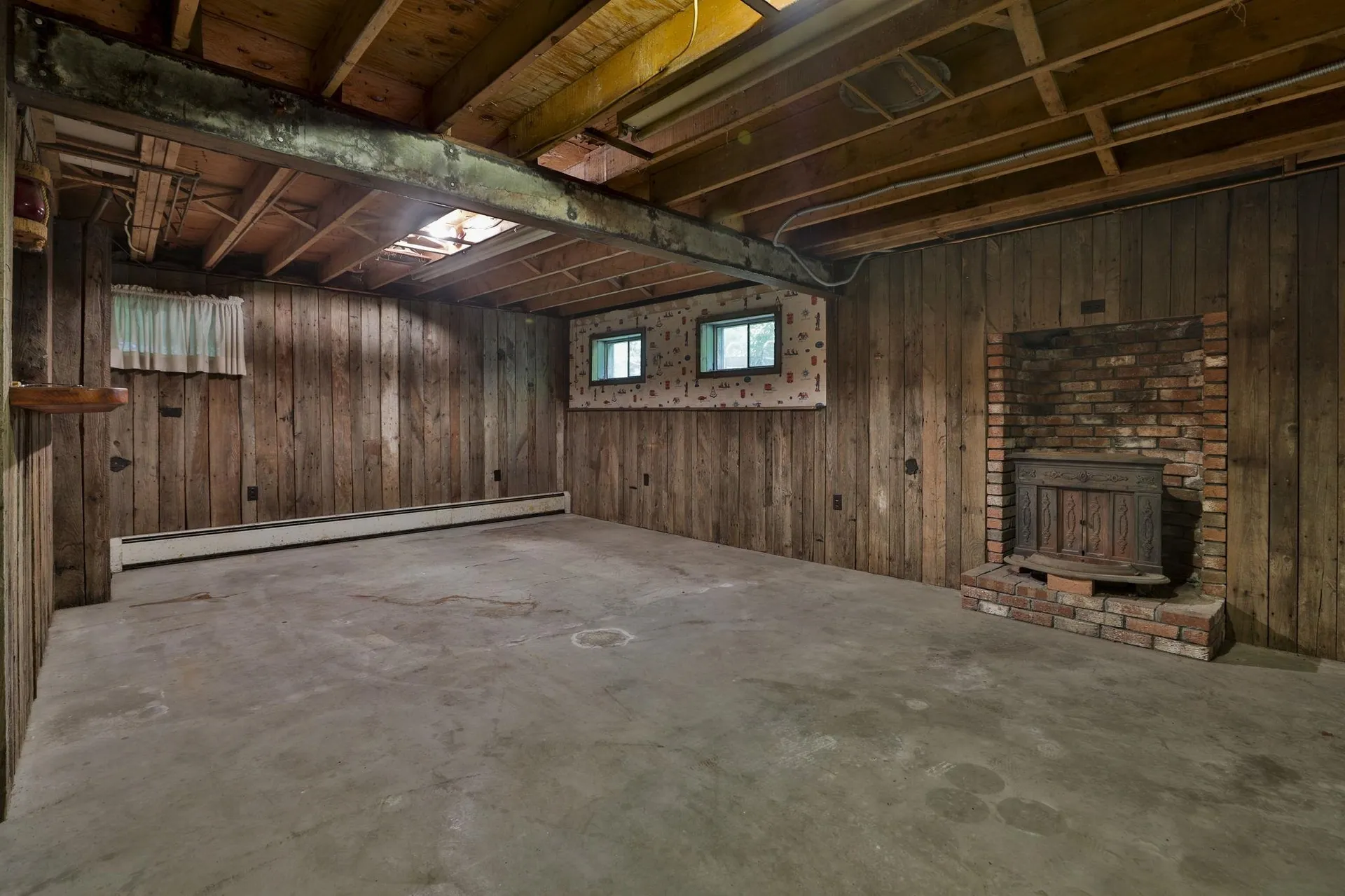 2 Hillside Drive Hudson NH 03051