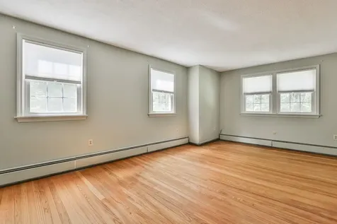 2 Hillside Drive Hudson NH 03051