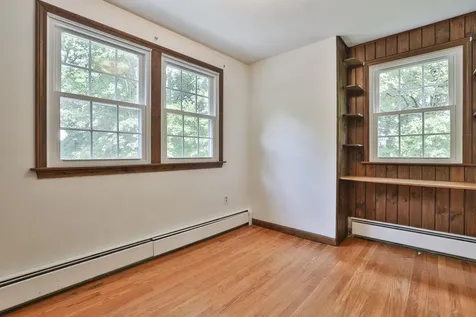 2 Hillside Drive Hudson NH 03051