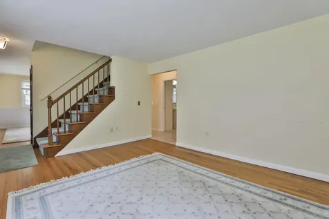 2 Hillside Drive Hudson NH 03051