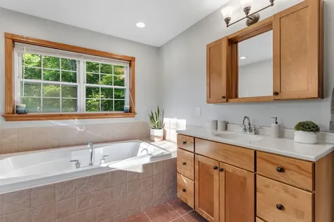 2 Hawthorne Road Fairfax VT 05478