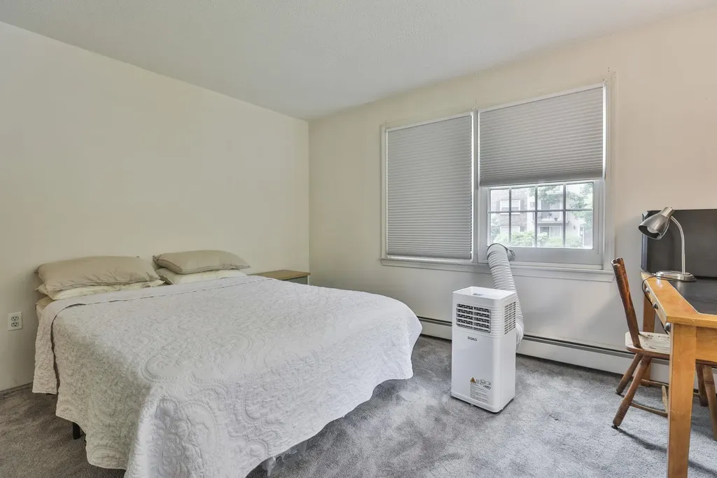 6 Autumn Leaf Drive Nashua NH 03060