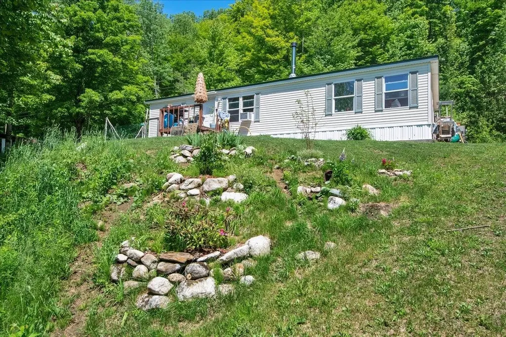 7017 Vt Route 110 Washington VT 05675