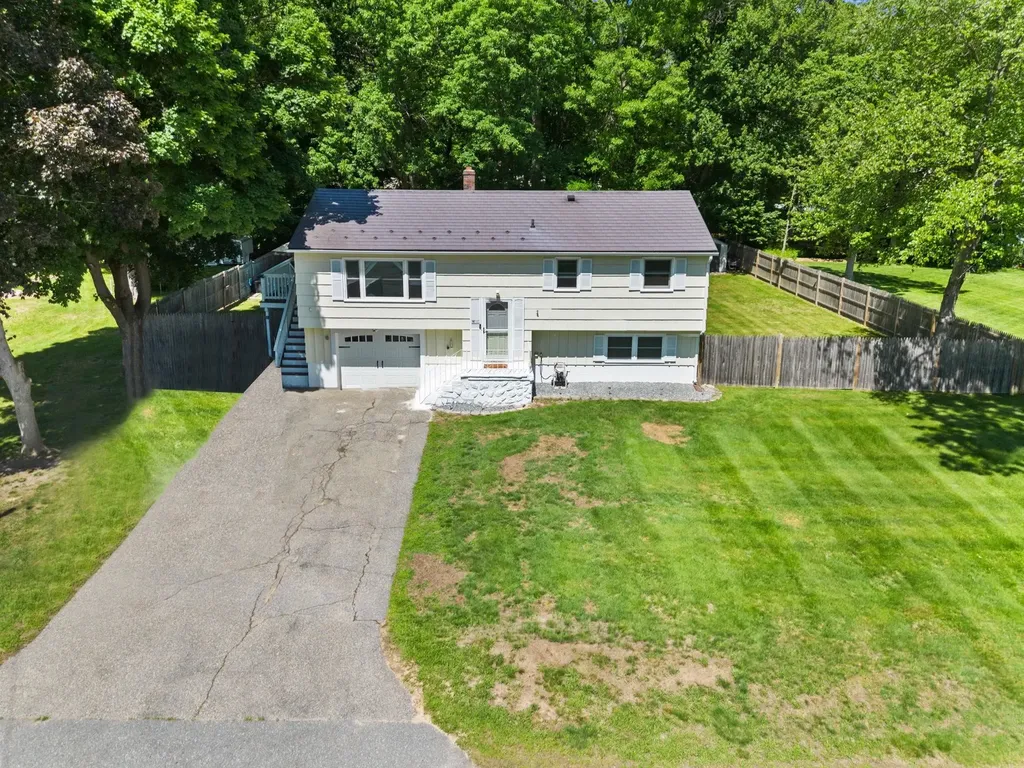 6 Cypress Street Salem NH 03079