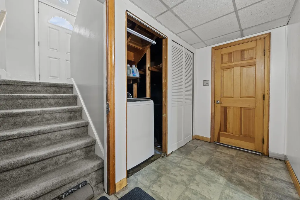 6 Cypress Street Salem NH 03079