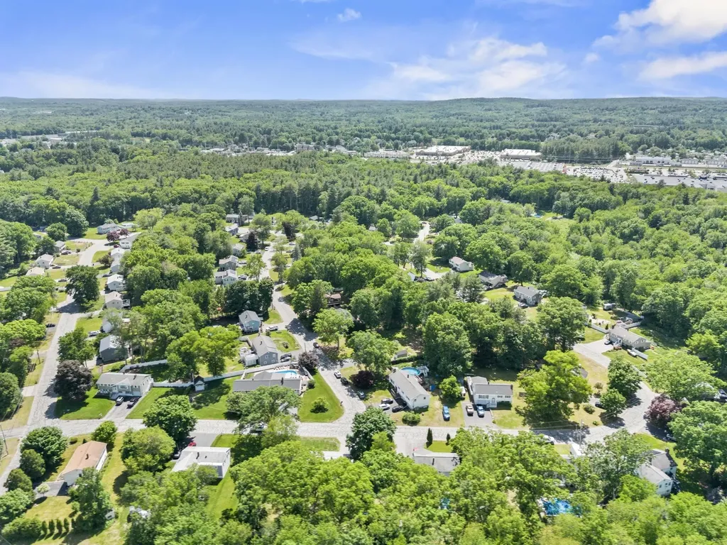 6 Cypress Street Salem NH 03079