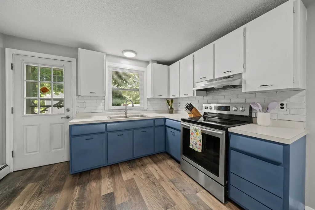 6 Cypress Street Salem NH 03079