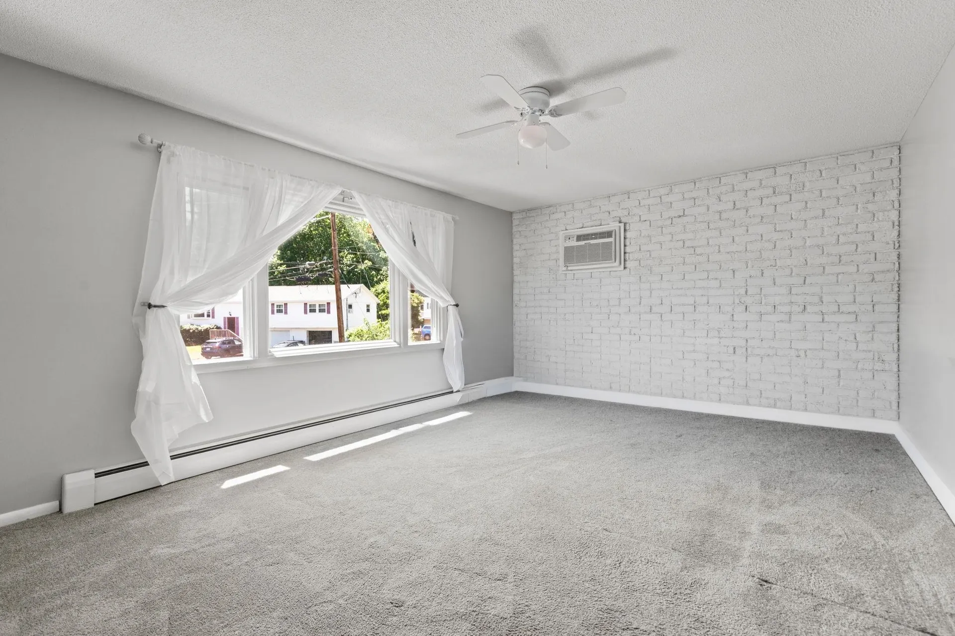 6 Cypress Street Salem NH 03079