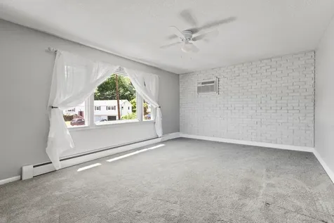 6 Cypress Street Salem NH 03079