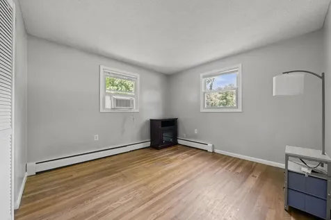 6 Cypress Street Salem NH 03079