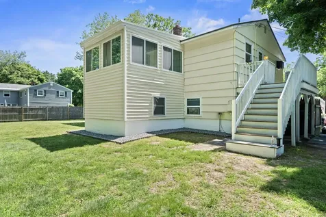 6 Cypress Street Salem NH 03079