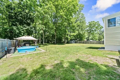 6 Cypress Street Salem NH 03079