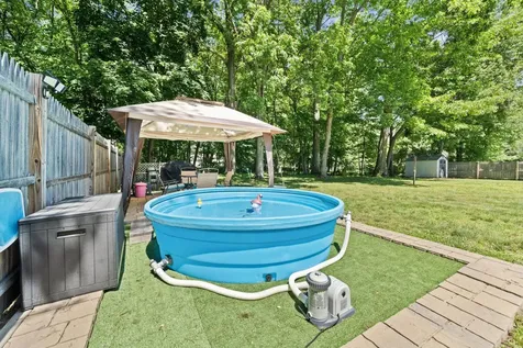 6 Cypress Street Salem NH 03079