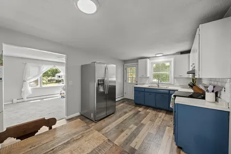 6 Cypress Street Salem NH 03079