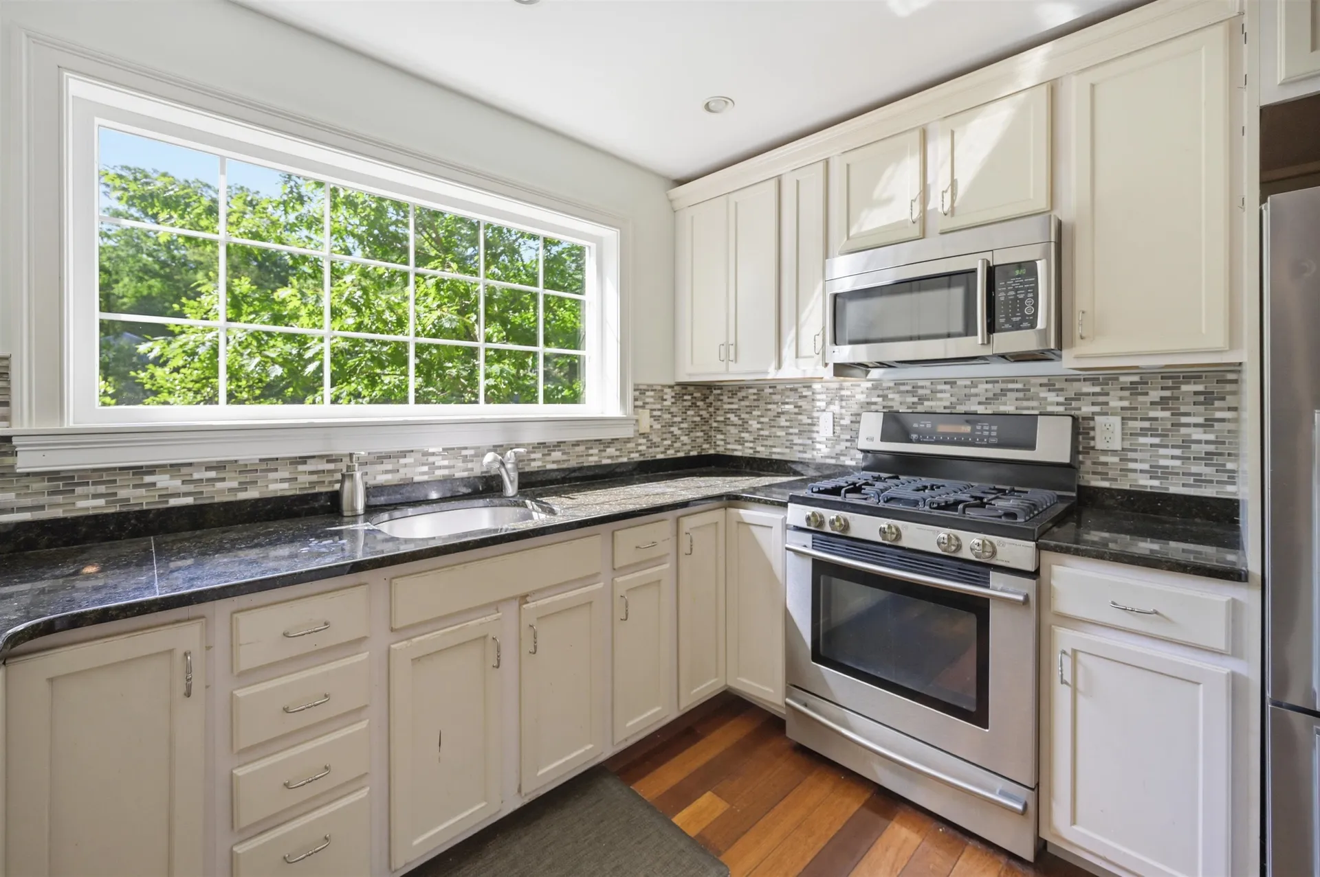 66 Tibbetts Road Fremont NH 03044