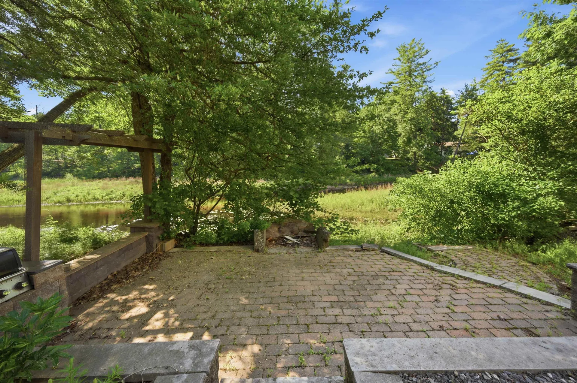 66 Tibbetts Road Fremont NH 03044