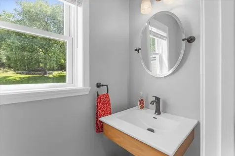18 Fairview Drive Essex Junction VT 05452