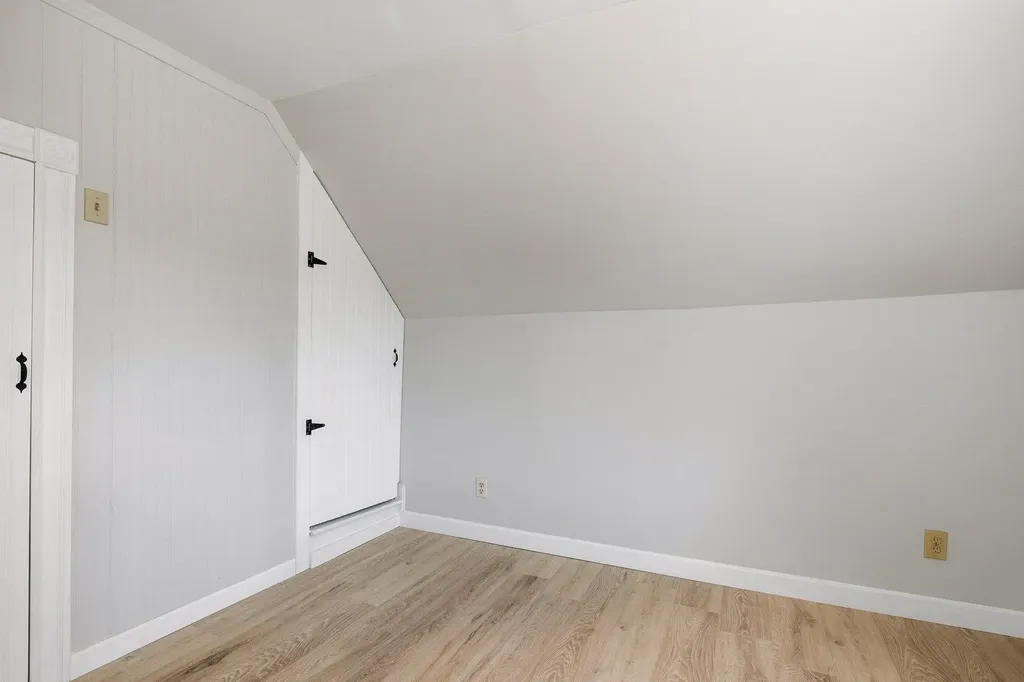 25 Mill Street Epping NH 03042