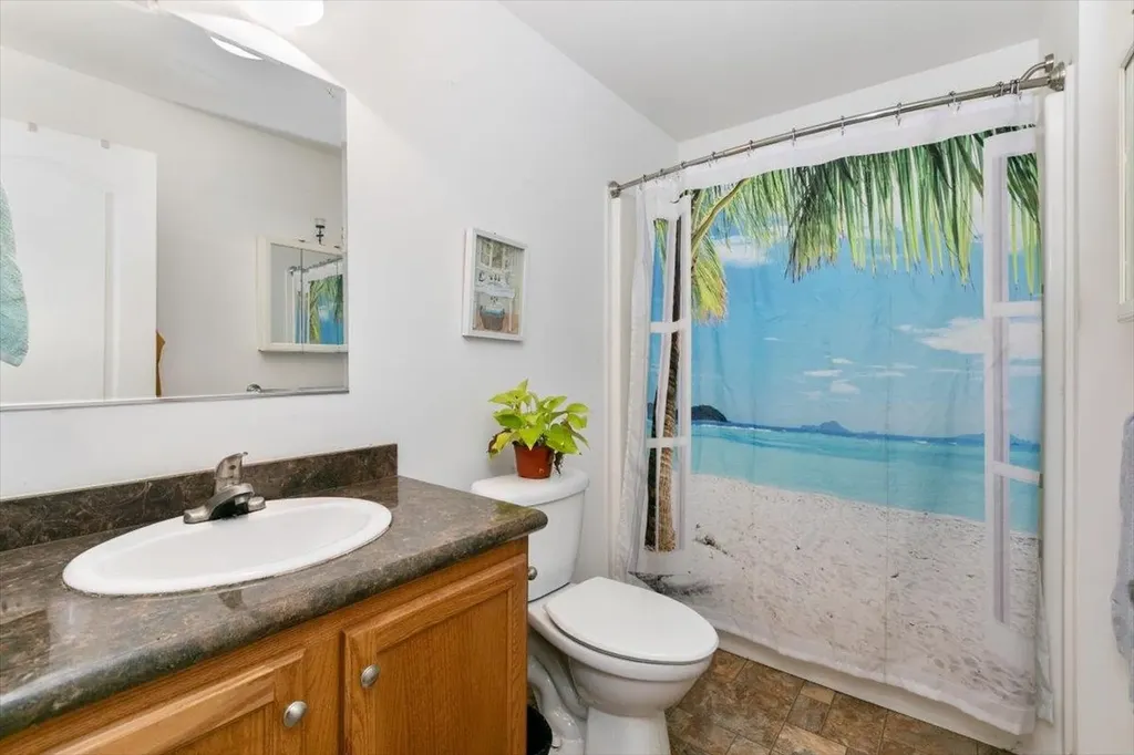 25 Ridgefield Drive Nashua NH 03062