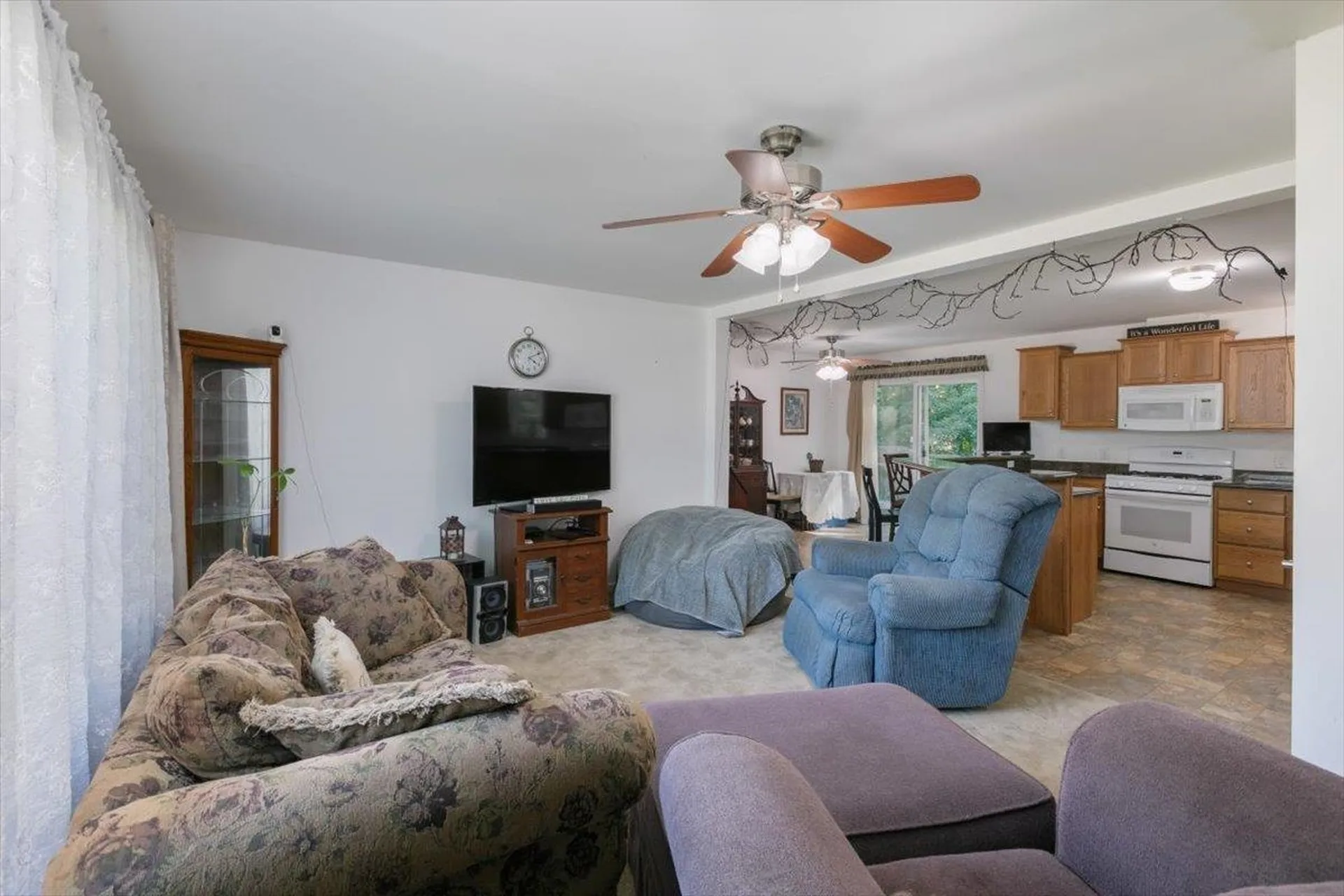 25 Ridgefield Drive Nashua NH 03062