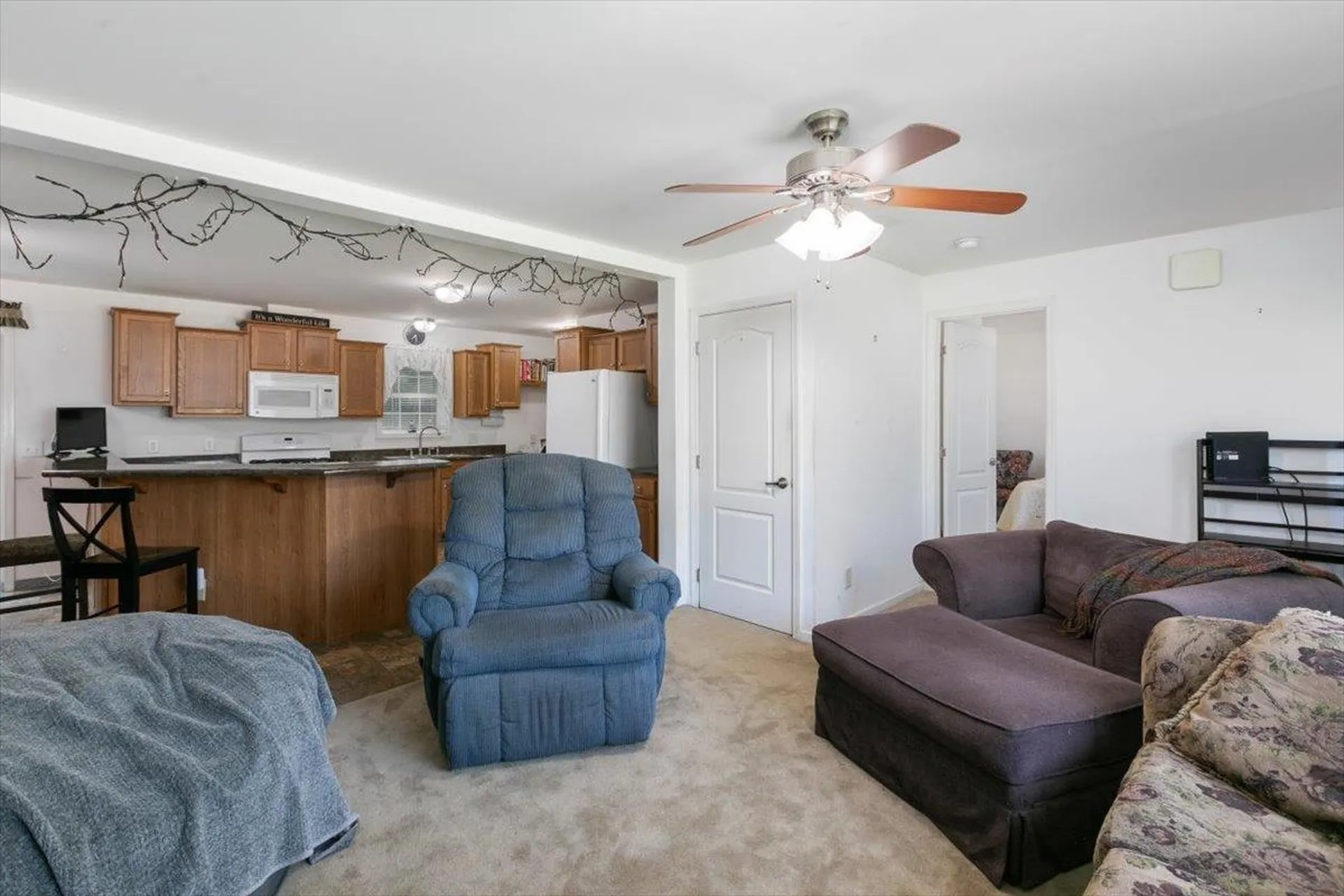 25 Ridgefield Drive Nashua NH 03062