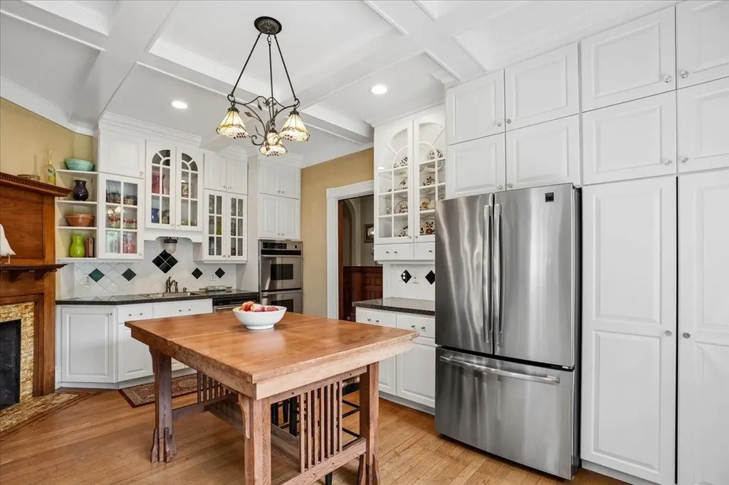 12 Granite Street Milford NH 03055
