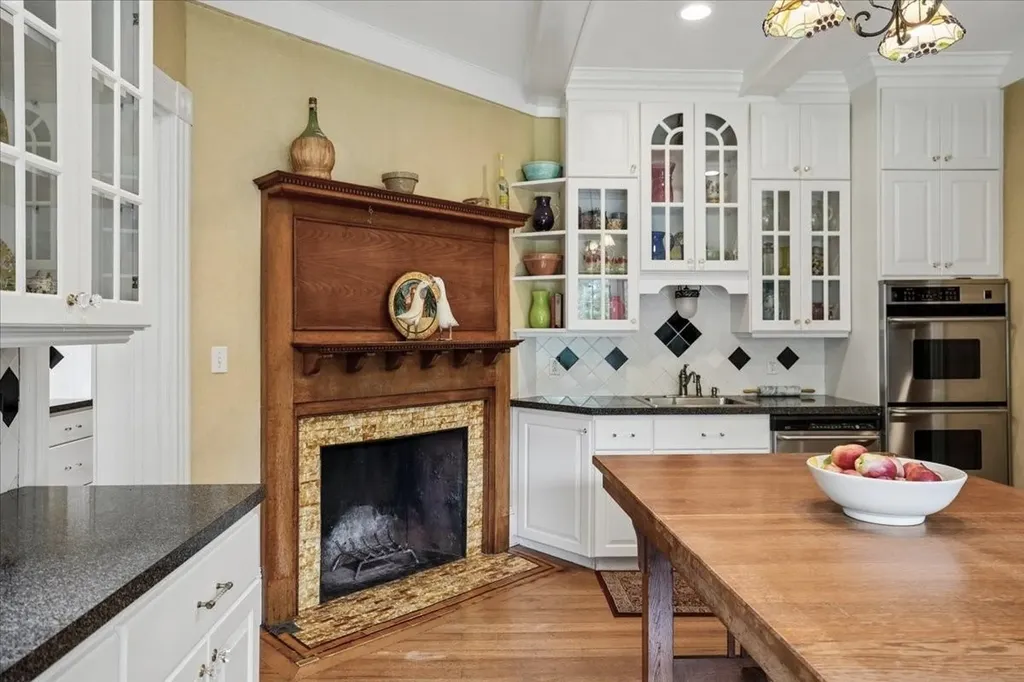 12 Granite Street Milford NH 03055
