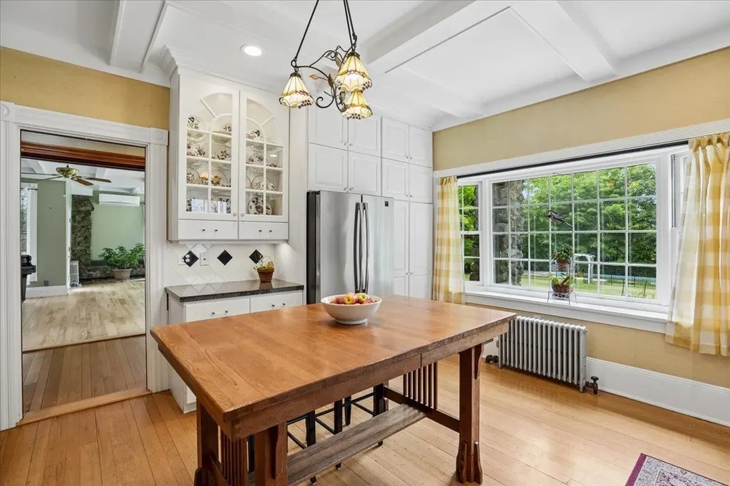 12 Granite Street Milford NH 03055