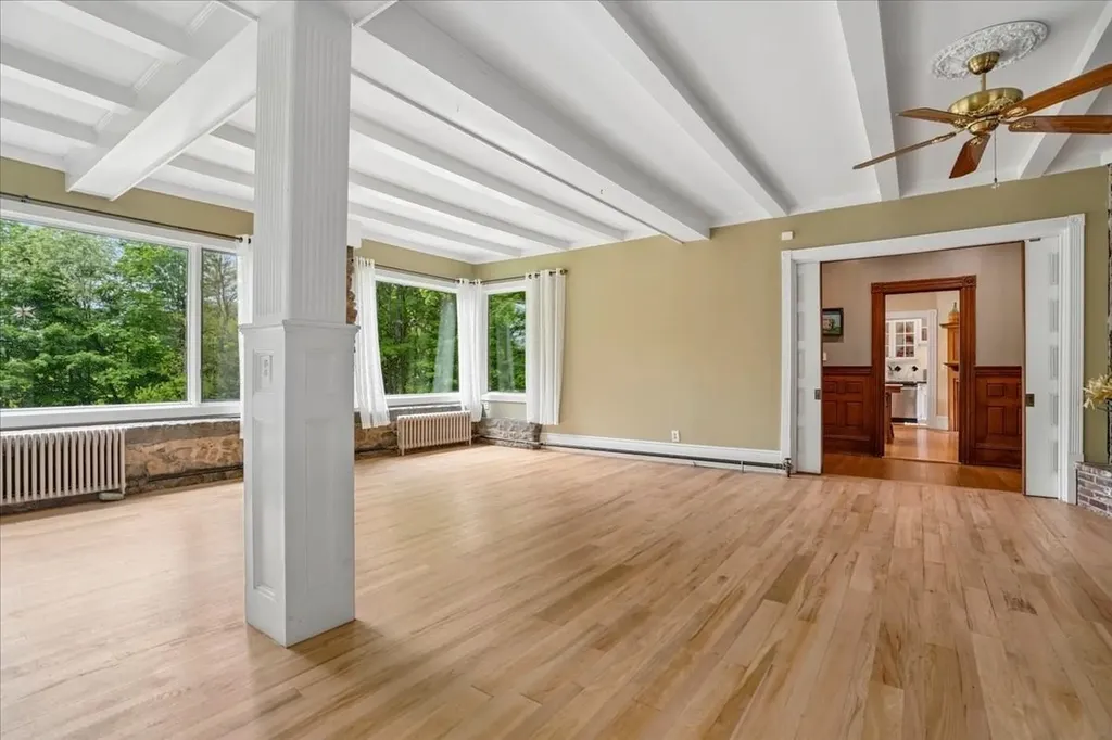12 Granite Street Milford NH 03055