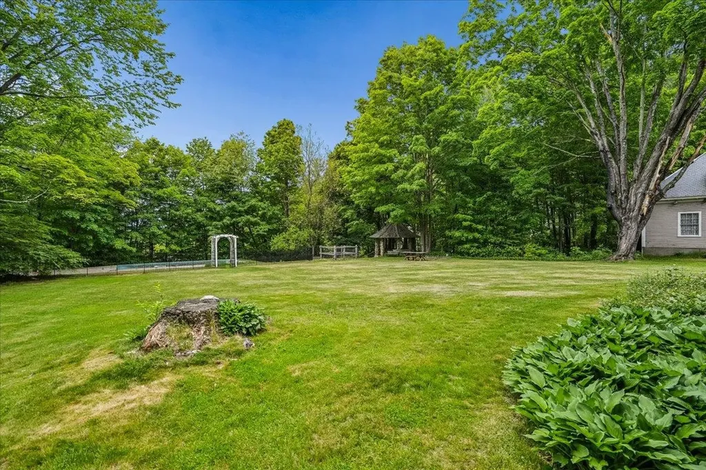 12 Granite Street Milford NH 03055