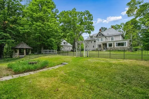 12 Granite Street Milford NH 03055