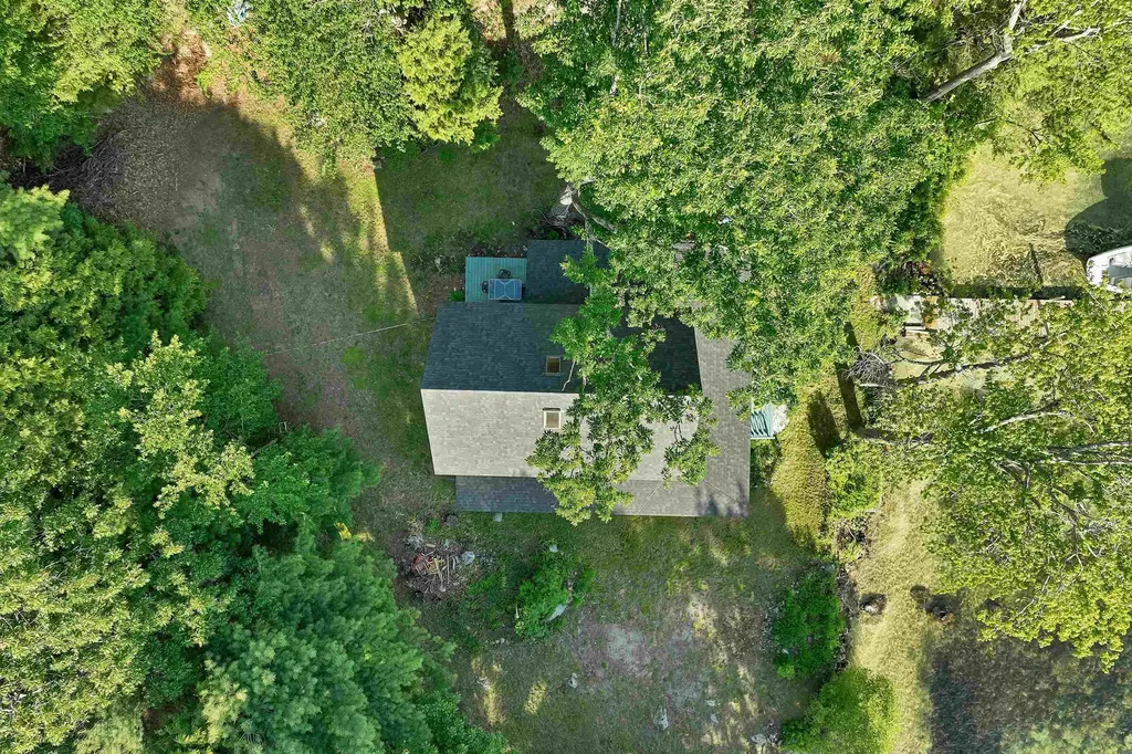 31 Pitchwood Island Meredith NH 03253