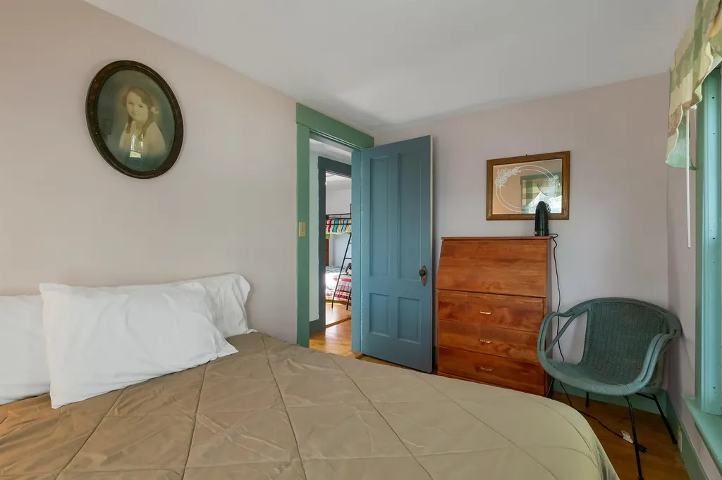 31 Pitchwood Island Meredith NH 03253