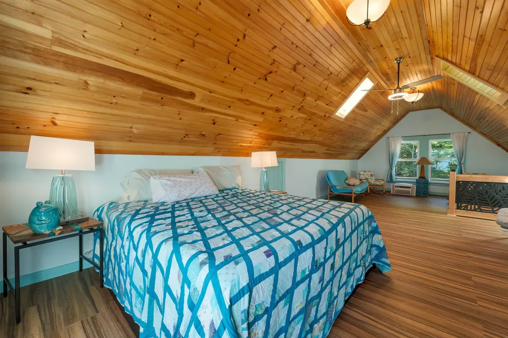 31 Pitchwood Island Meredith NH 03253