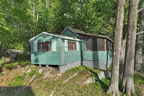 31 Pitchwood Island Meredith NH 03253