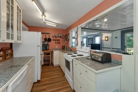 31 Pitchwood Island Meredith NH 03253