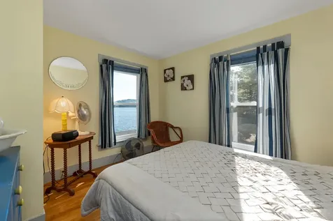 31 Pitchwood Island Meredith NH 03253