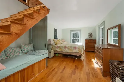 31 Pitchwood Island Meredith NH 03253