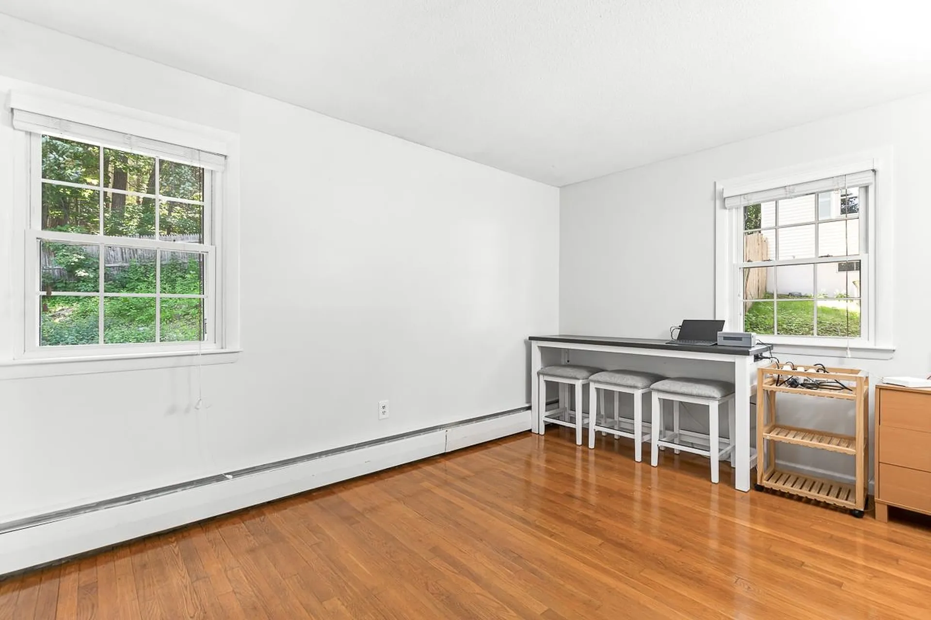 10 Oakdale Avenue Nashua NH 03062