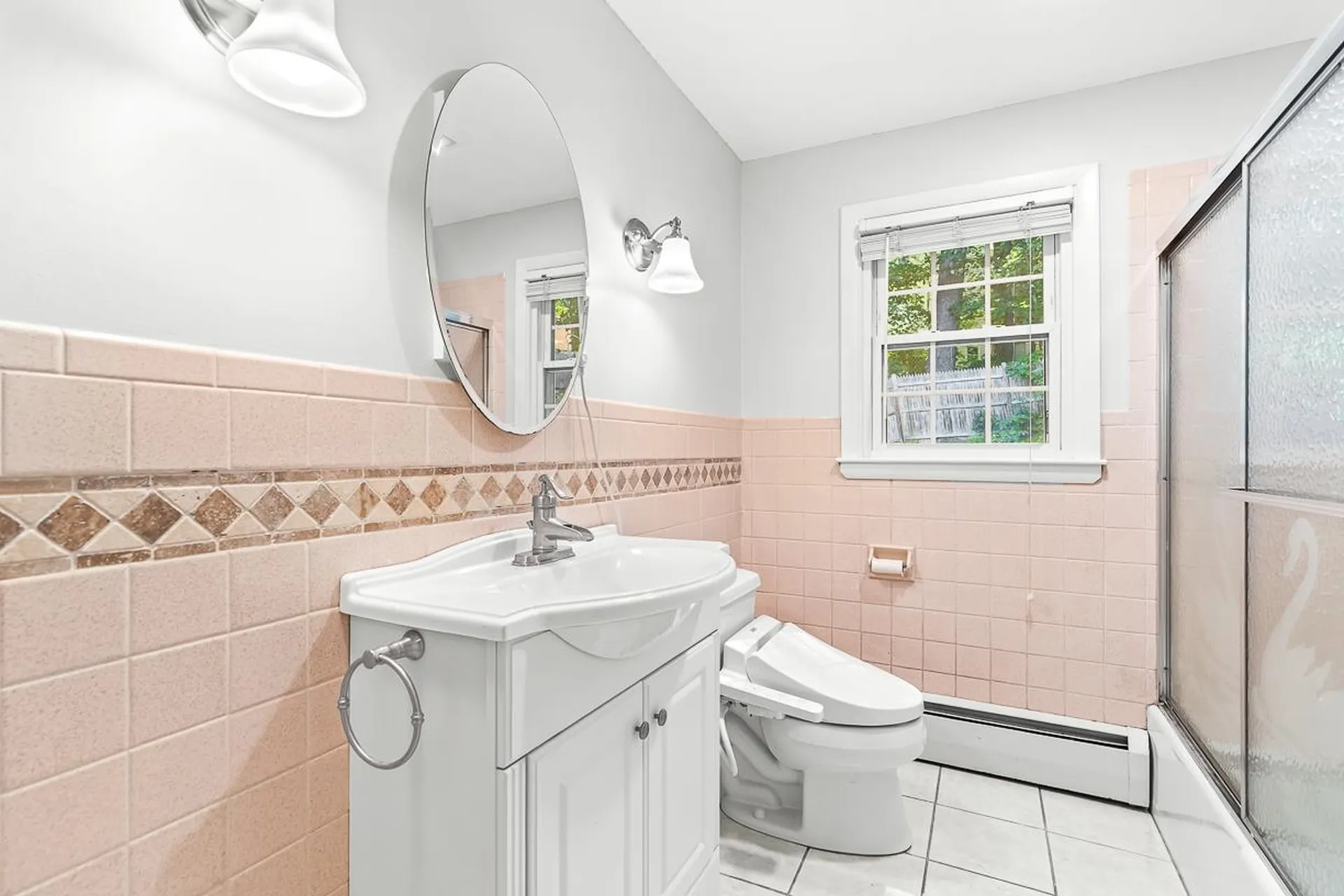 10 Oakdale Avenue Nashua NH 03062