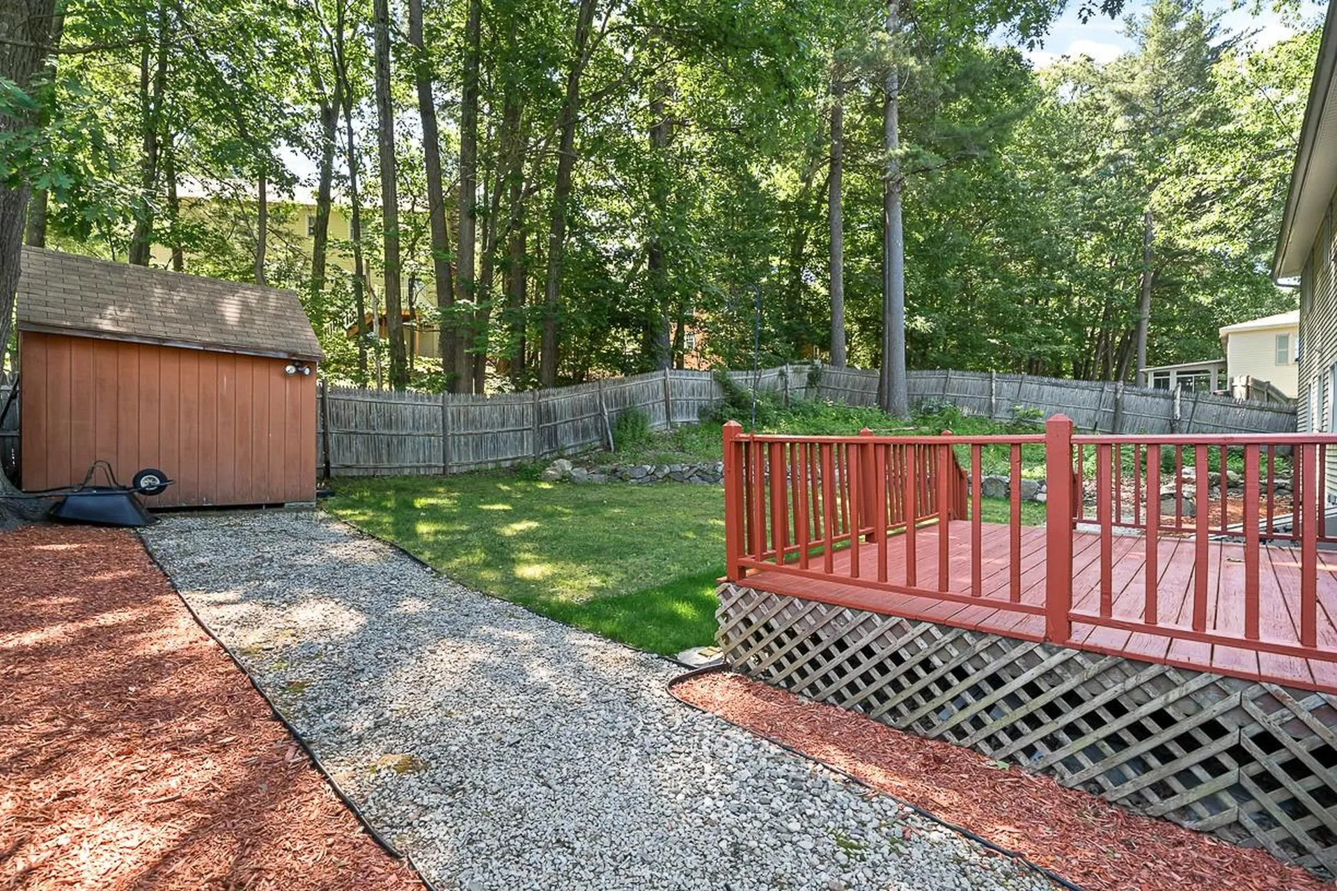 10 Oakdale Avenue Nashua NH 03062