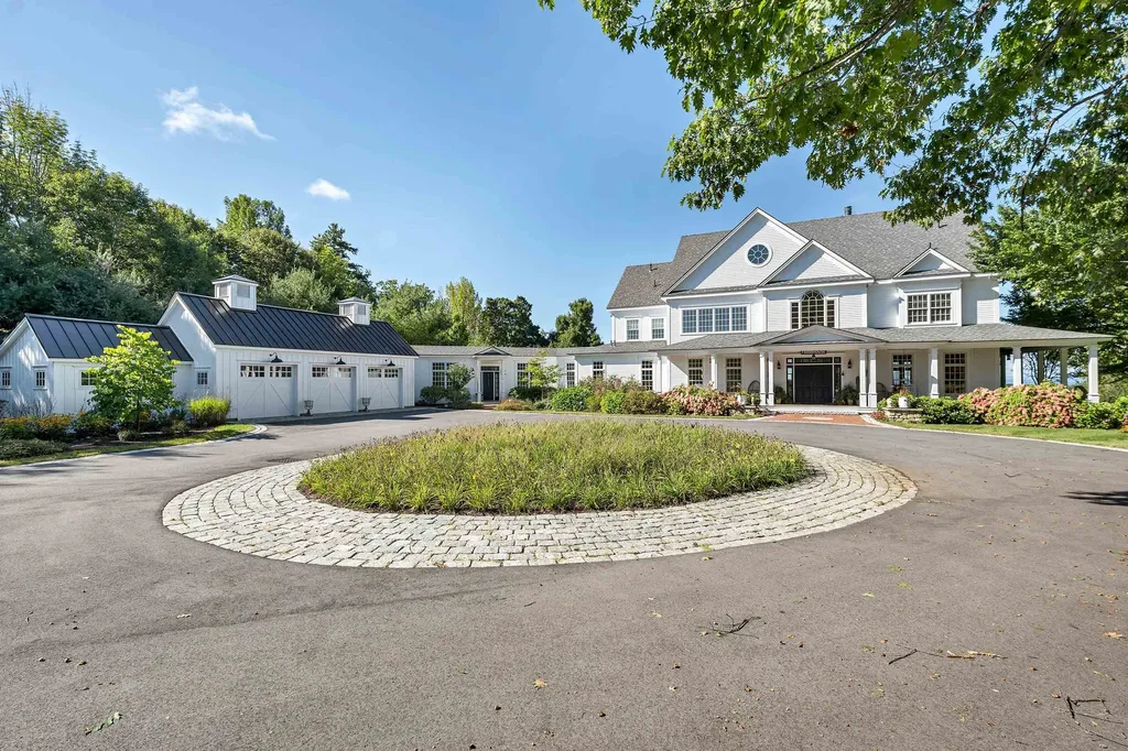 137 Brown Road Tuftonboro NH 03816